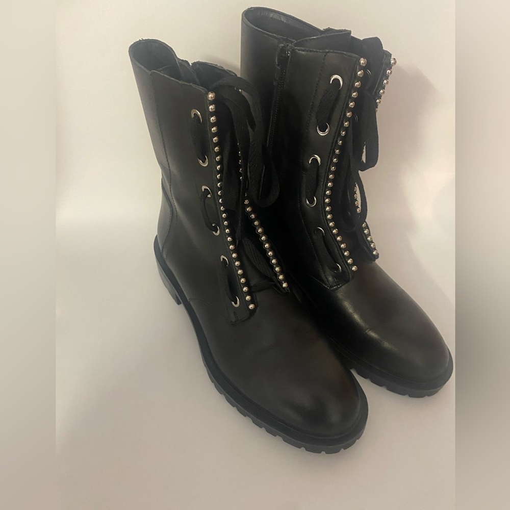 Zara Women's Ankle Booties Leather Studded Size 9.5 - Picture 2 of 7